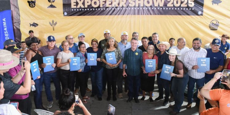 INVESTIMENTO NO CAMPO Governo de Roraima entrega equipamentos e mais de R$ 1 milhão em crédito rural para fortalecer agricultura familiar